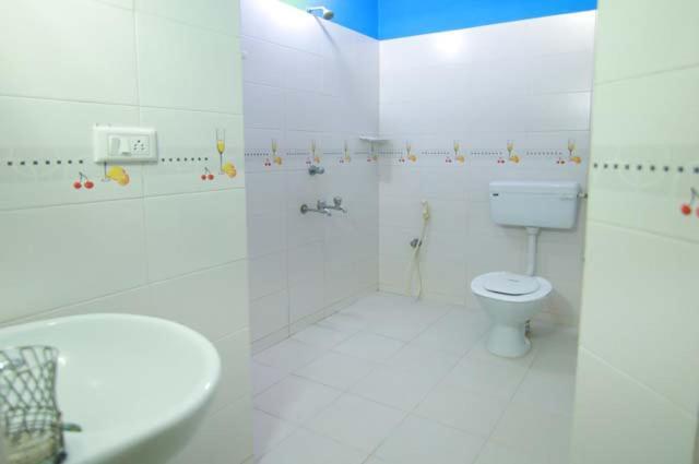 Lyba Homestay Thiruvananthapuram Exterior photo
